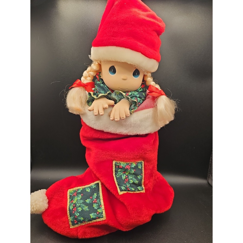 Precious Moments "Christmas Eve" Stocking Doll, 1998, 6th in series 001